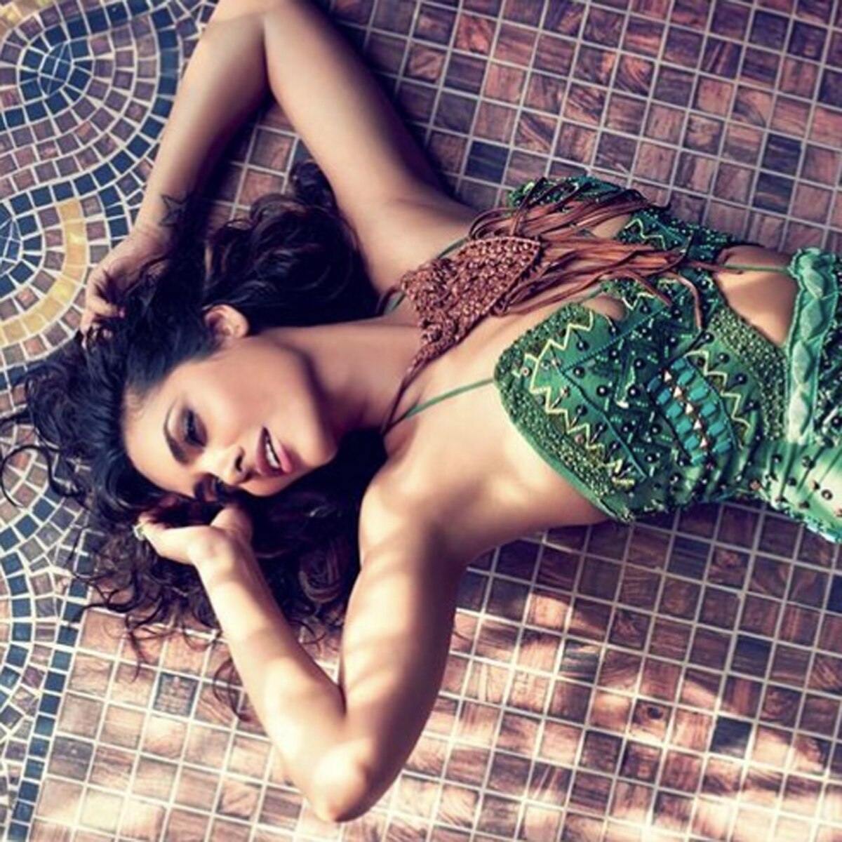 ईशा गुप्ता