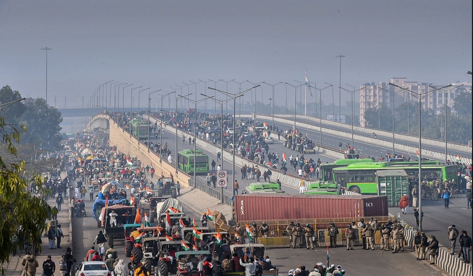  दिल्ली में किसान Vs जवान