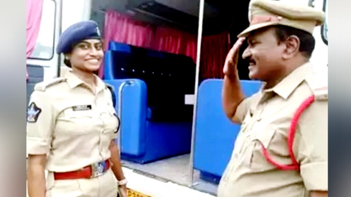 सीनियर अफसर को देखते ही सैल्‍यूट कर कहा-नमस्‍ते मैडम, DSP की वर्दी में सामने थी बेटी 