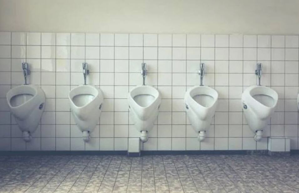 चार दोस्तों ने पीट-पीट कर मार डाला