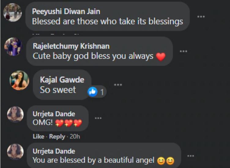 कुत्ता दे रहा लोगों को आशिर्वाद