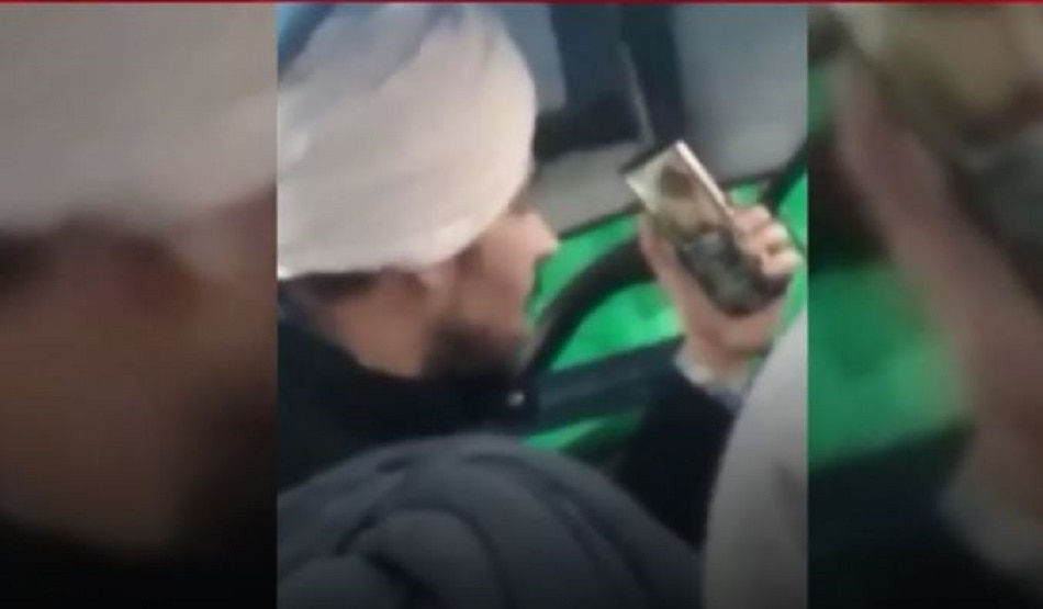 लाल किले से फरार हो गया दीप सिद्धू