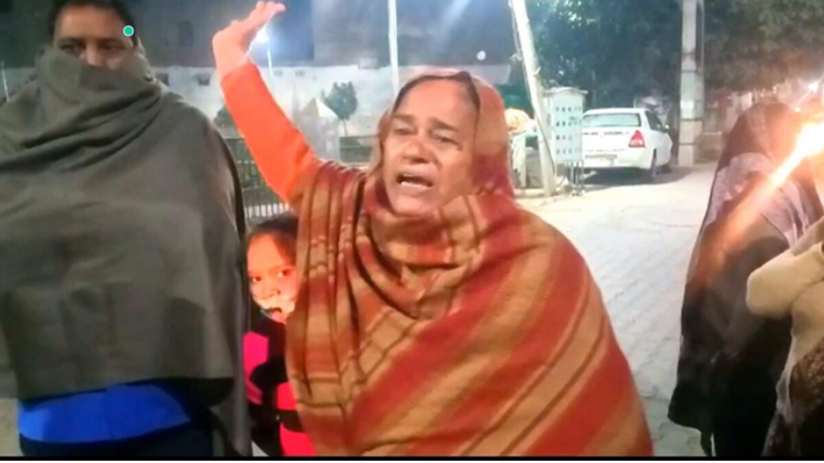 फिरोजपुर: कोल्ड स्टोरेज से अमोनिया गैस लीक, सांस लेने में दिक्कत, बच्चों को होने लगी उल्टियां.