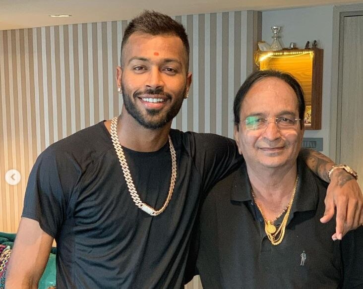 Hardik pandya with Father's Memory