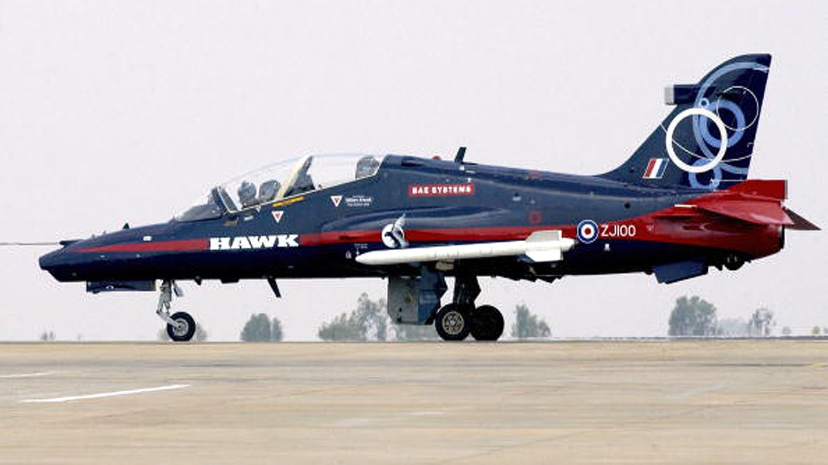 Hawk-i test fired smart anti-airfield weapon