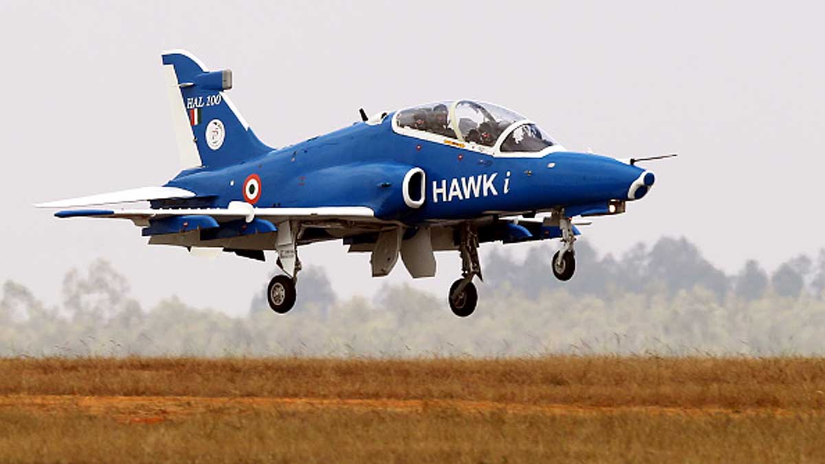 Hawk-i test fired smart anti-airfield weapon