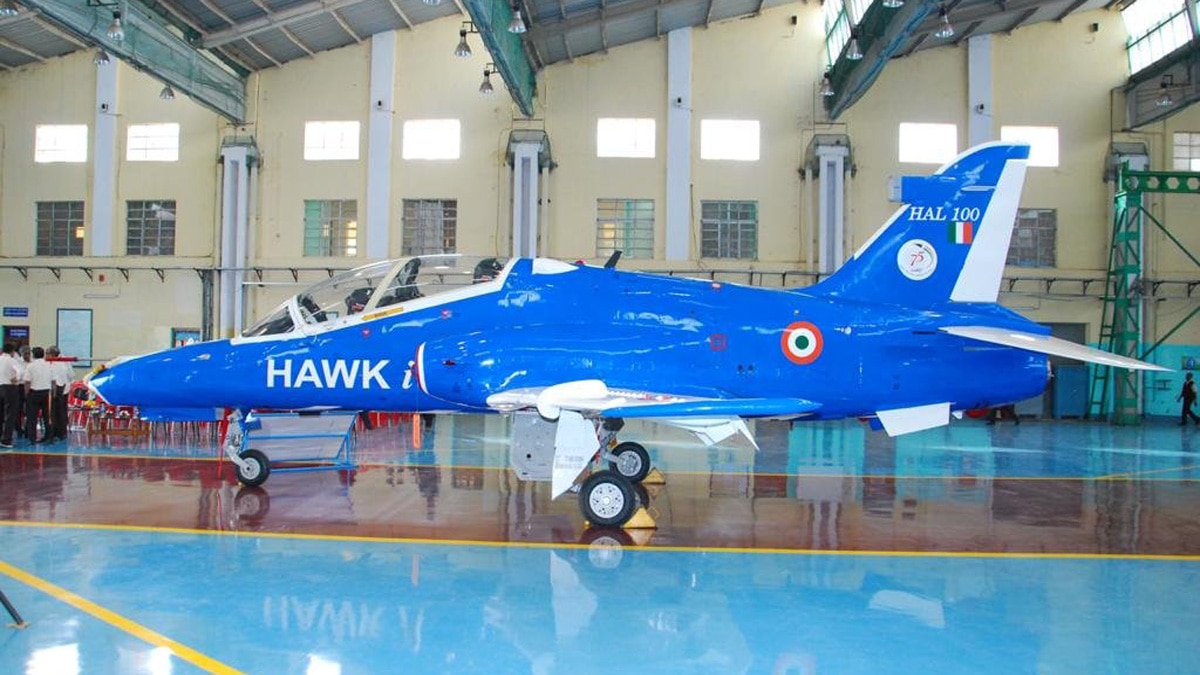 Hawk-i test fired smart anti-airfield weapon