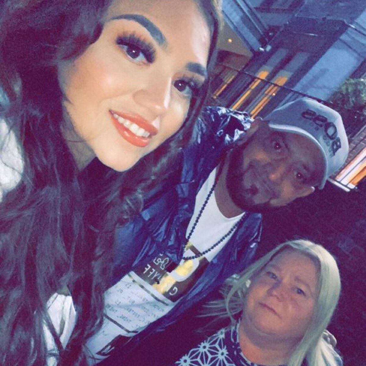 क्लेयर अपने परिवार के साथ