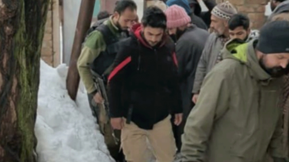 पुलिस ने हार्ट और किडनी को अस्पताल पहुंचाया (फोटो आजतक)