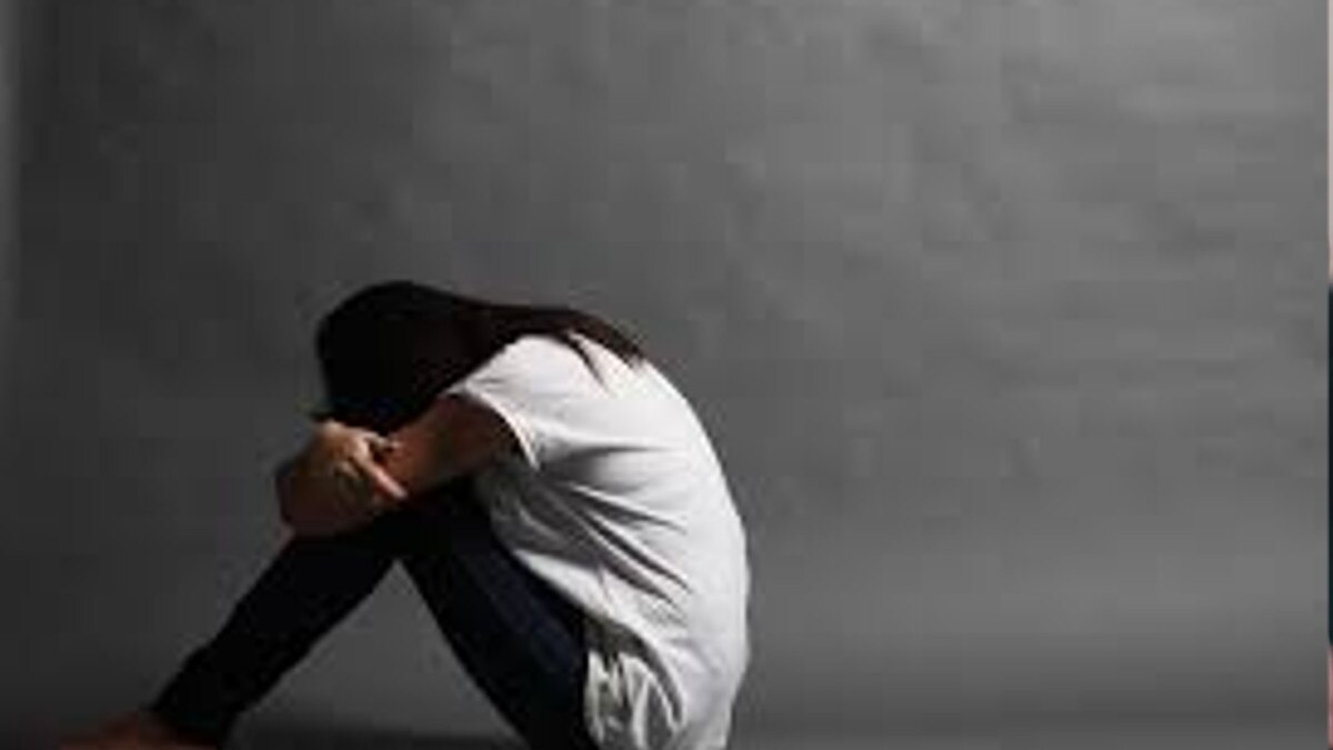 नशीली चीज पिलाकर 10 दिन तक तांत्रिक ने किया महिला से दुष्कर्म