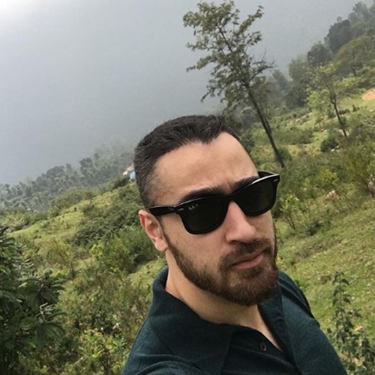 इमरान खान 