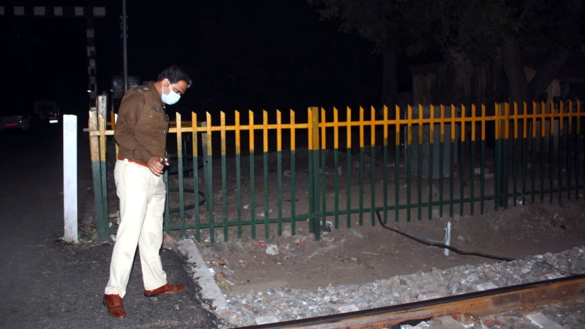 150 सीसीटीवी फुटेज को खंगाला तो झूठा निकला गैंगरेप का मामला, इंदौर आईजी ने किया खुलासा