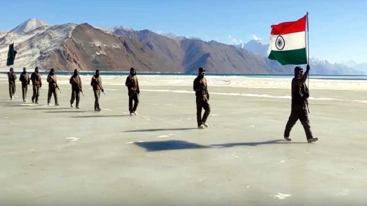 Indian Soldiers celebrating republic day in Ladakh