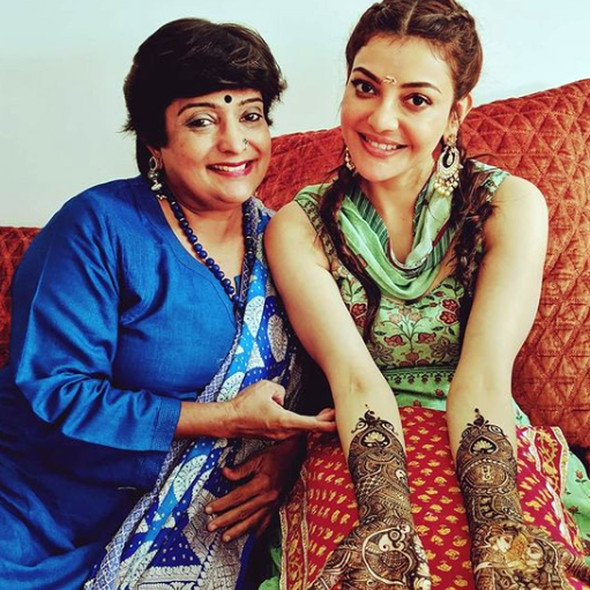 वीणा नगदा-काजल अग्रवाल 