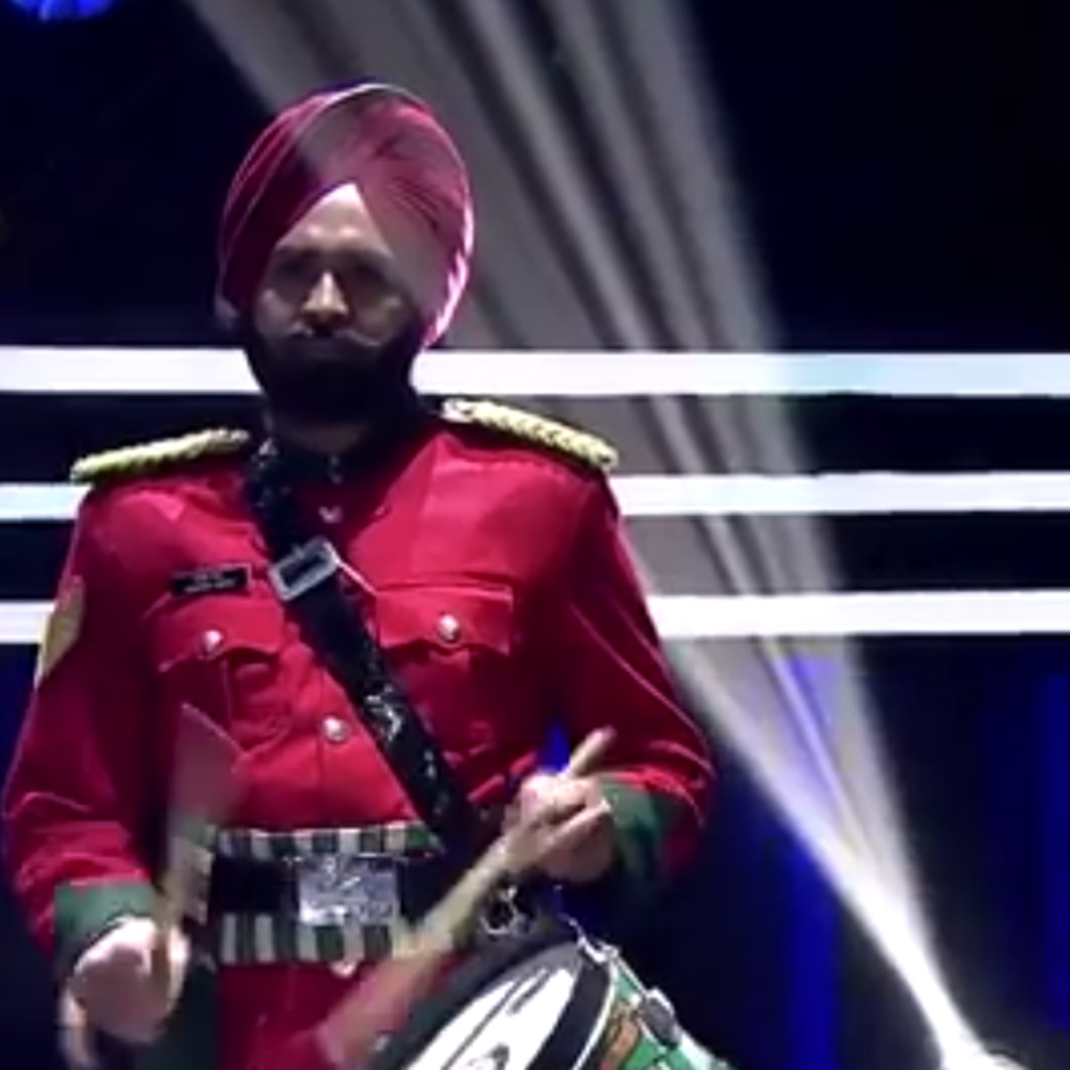 मिलिट्री बैंड