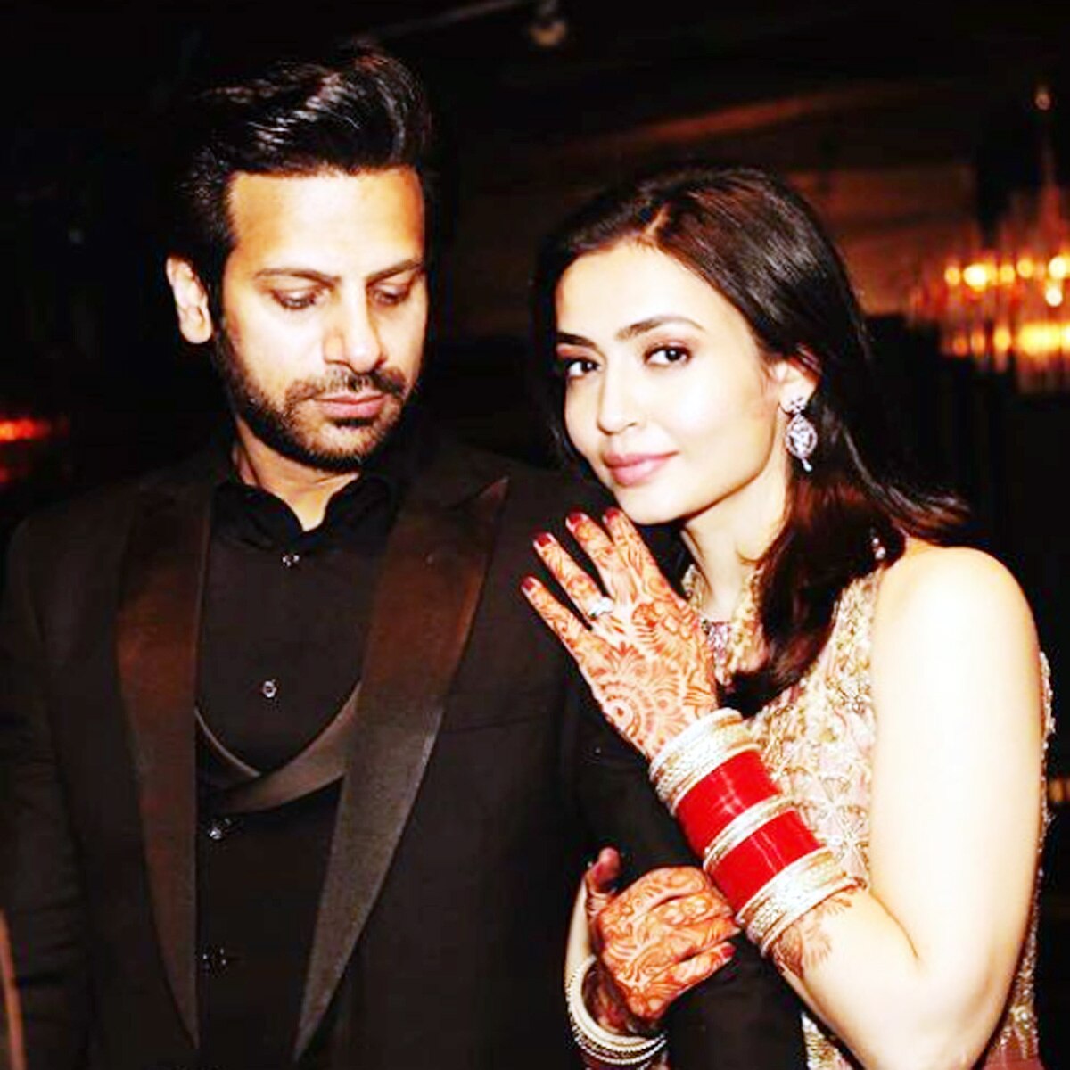 करणवीर मेहरा-न‍िध‍ि सेठ 