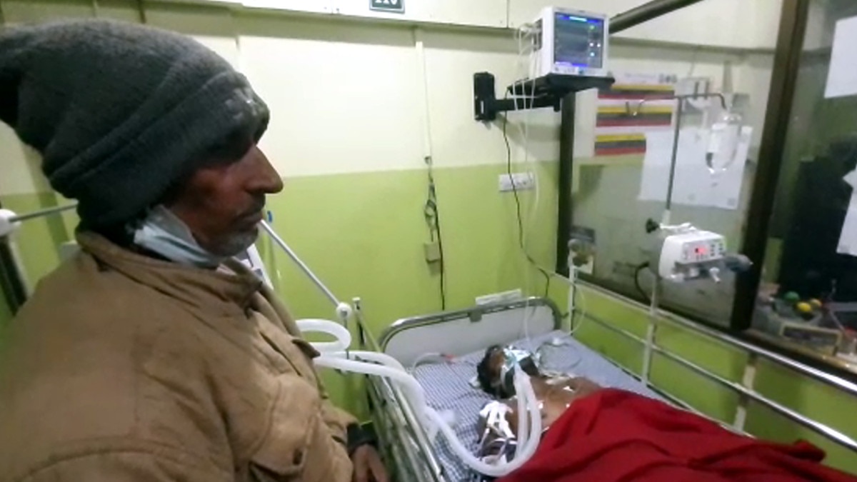 युवक के इंटरनल पार्ट में एयरप्रेशर से भरी हवा तो पहुंचा हॉस्‍प‍िटल, साथी ने किया था मजाक 
