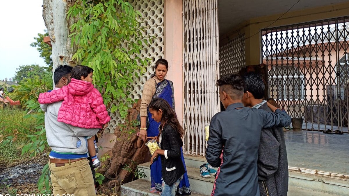 कलेक्टर का अजीब आदेश, लिखा- लोग संग्रहालय देखने नहीं आते, इसे हटा दो 