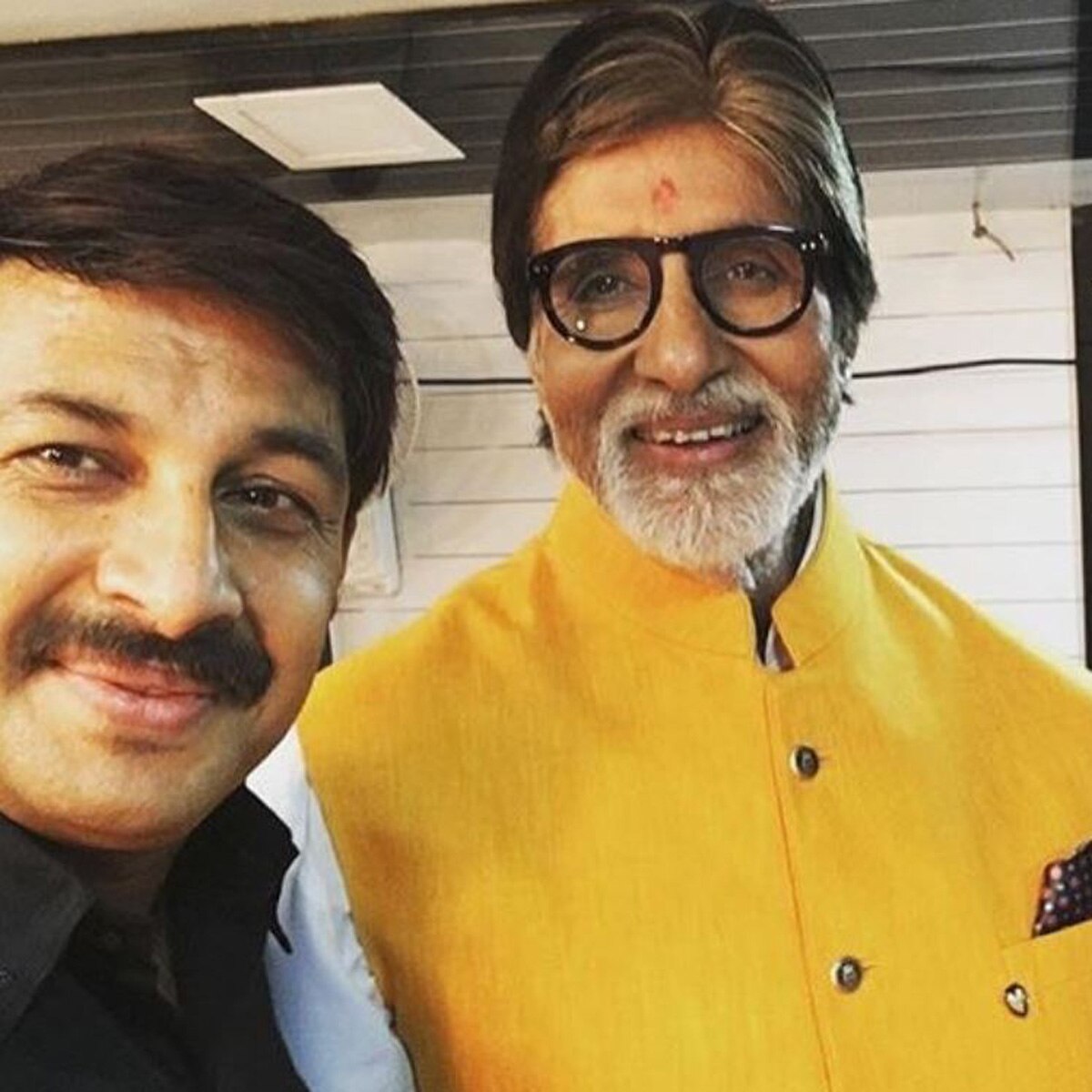 अमिताभ संग मनोज तिवारी