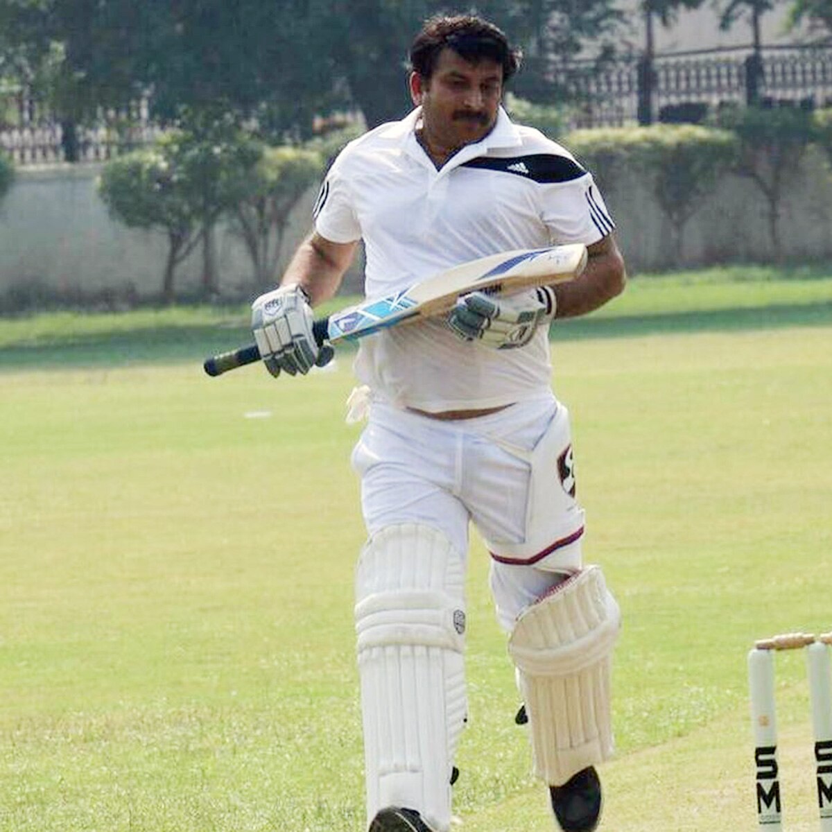 मनोज तिवारी