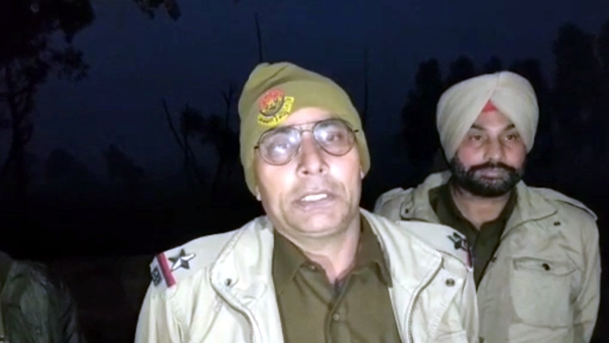 शादी वाले दिन दुल्हन का परिवार घर पर ताला लगाकर रफूचक्कर