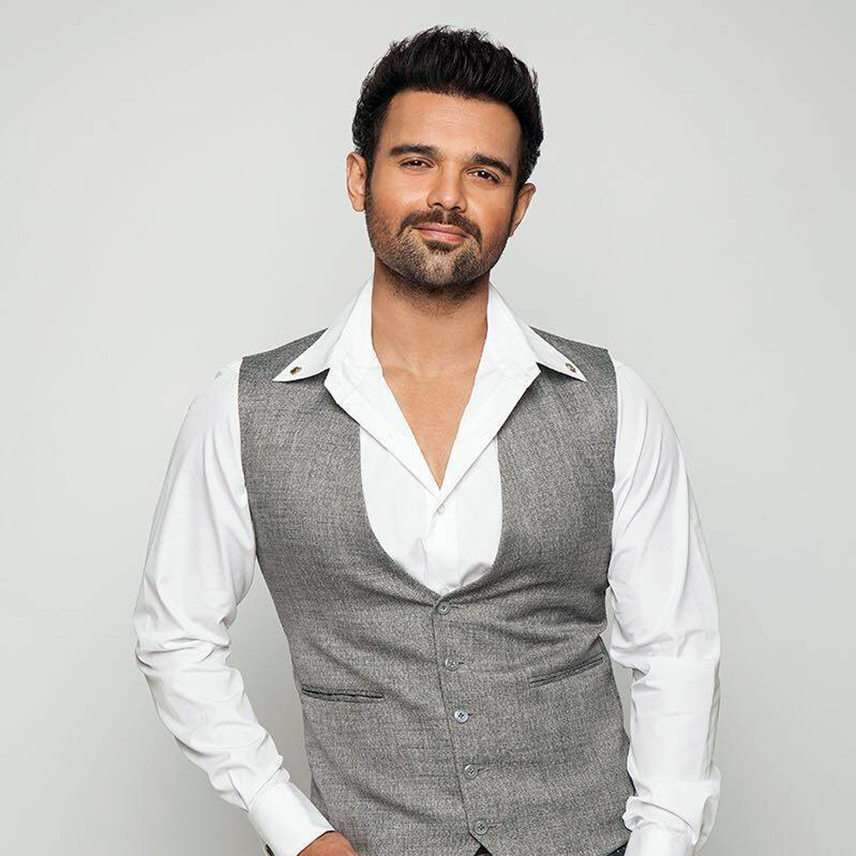 महाक्षय 'मीमो' चक्रवर्ती 