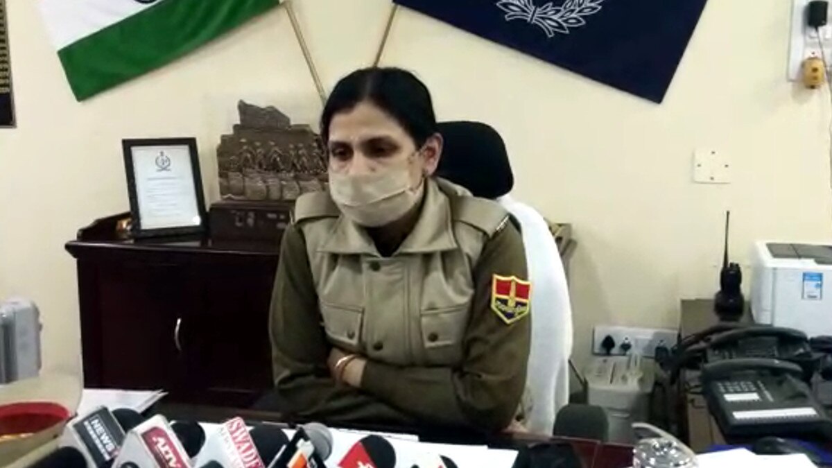 मंगेतर को खेत में बुलाकर कुल्‍हाड़ी से काटा, कैरेक्‍टर पर था शक 