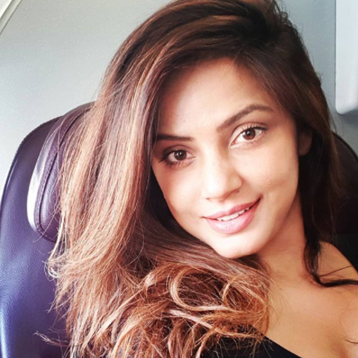 नीतू चंद्रा 