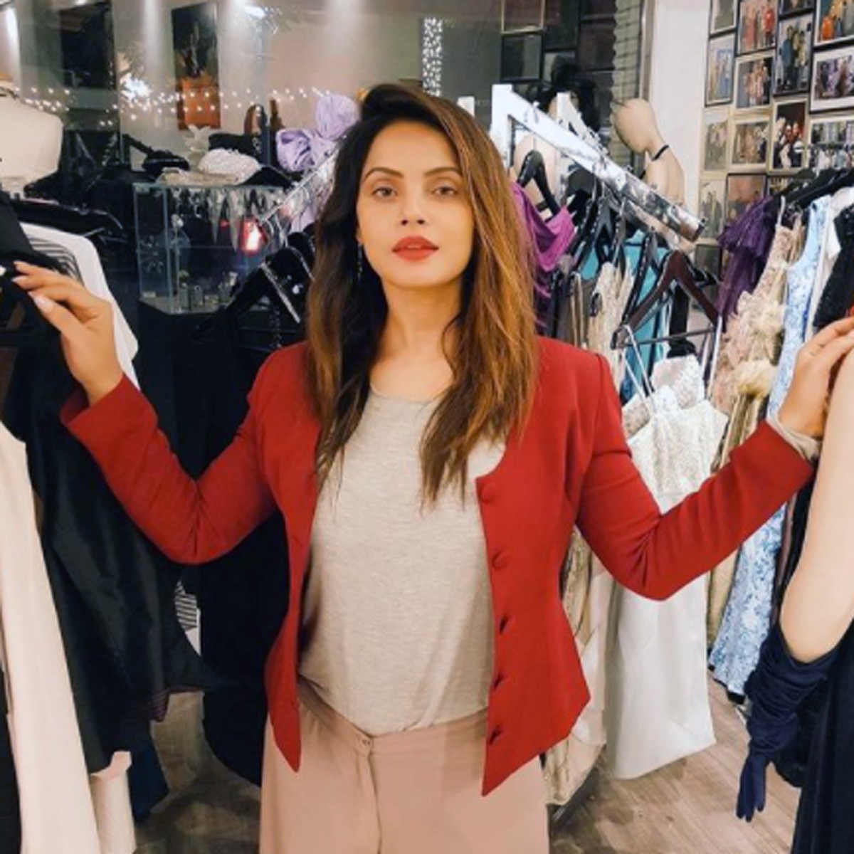 नीतू चंद्रा 