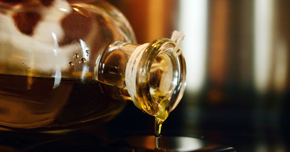 तेल गिरने के दुष्प्रभाव