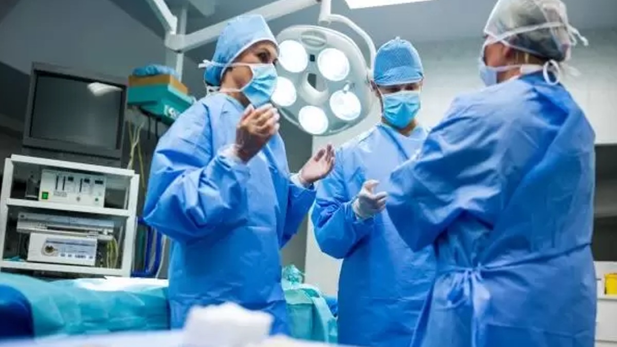 नाक से ब्रेन ट्यूमर निकलवाकर 16 महीने की बच्ची ने रचा दुनिया में इतिहास