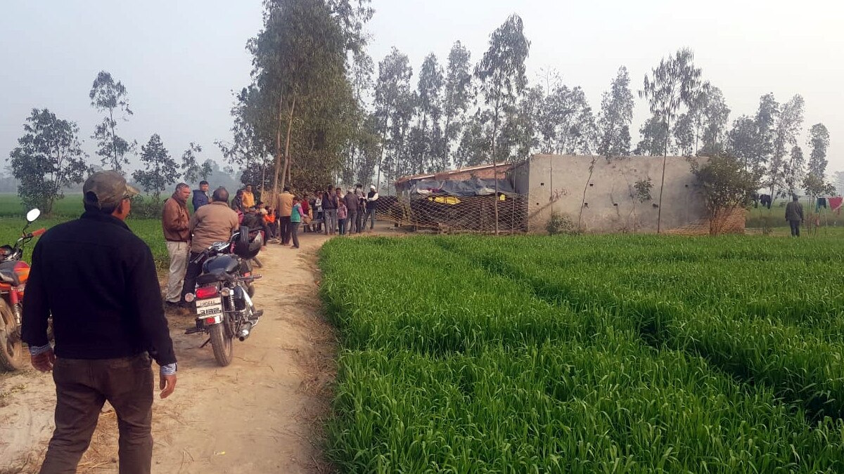 बाघ को पकड़ने की बजाय पूरे घर के बाहर लगा दिया जाल