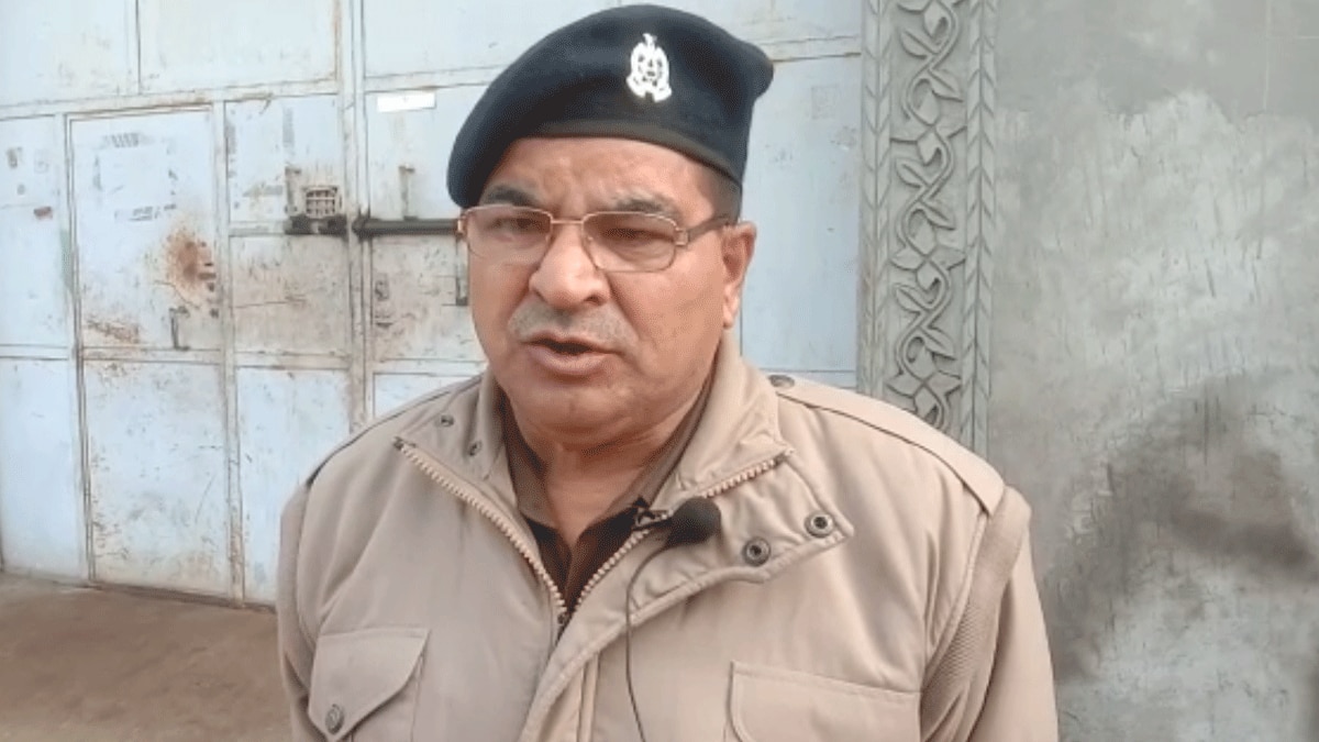 सीओ खेकड़ा मंगल सिंह रावत (फोटो आजतक)