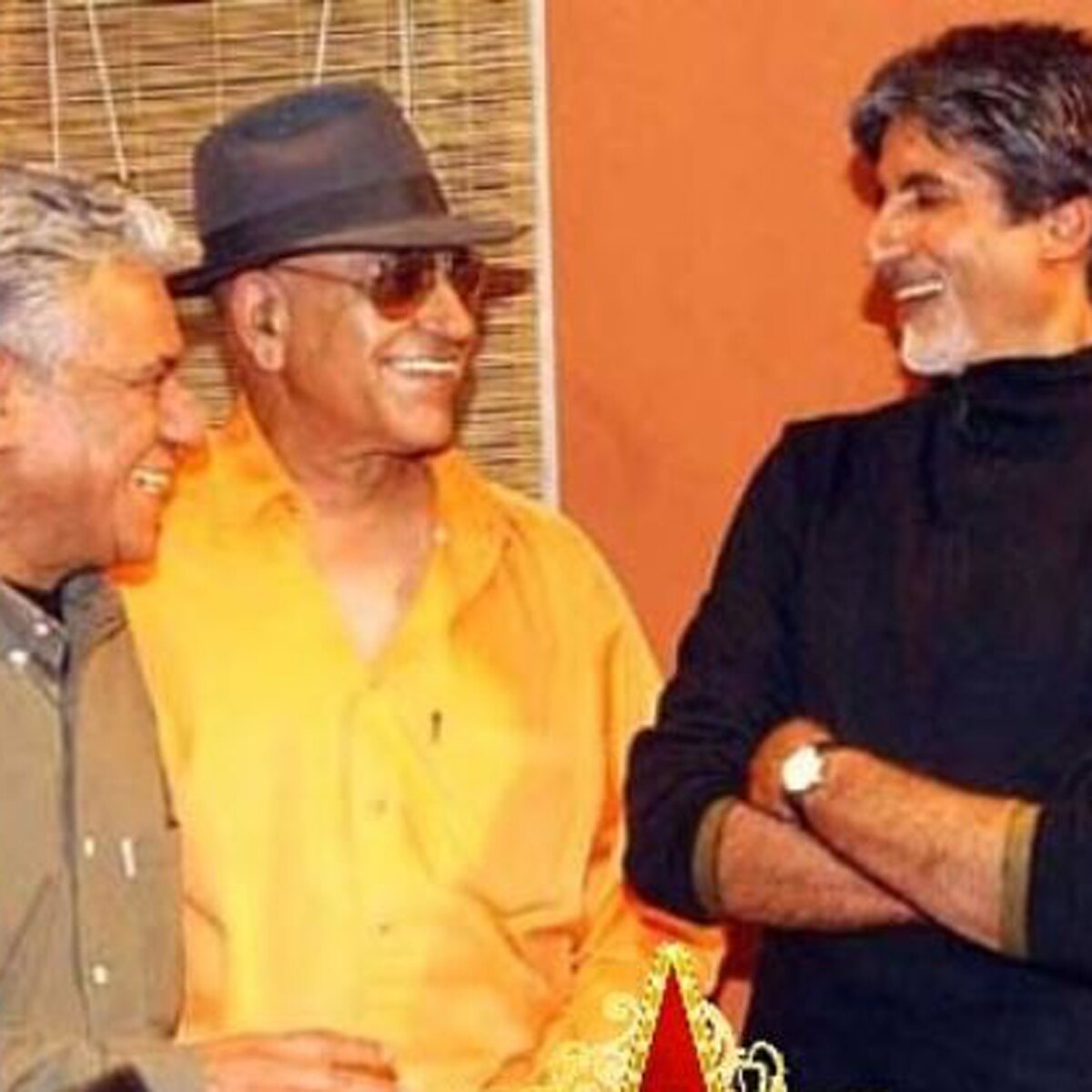 अमिताभ बच्चन संग अमरीश पुरी और ओम पुरी