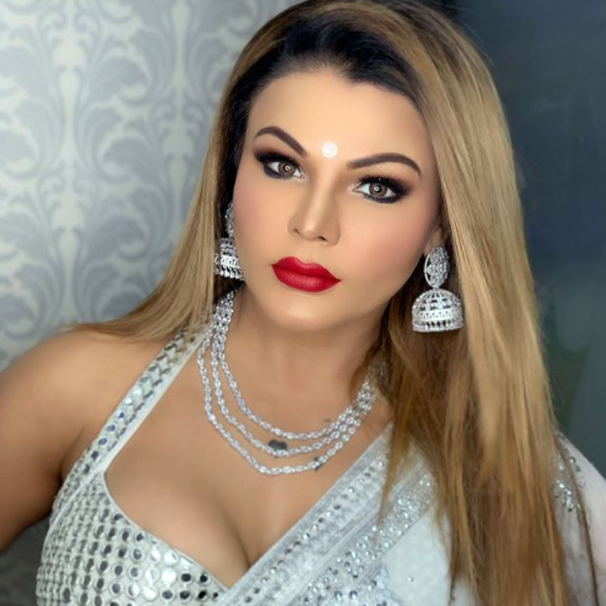 राखी सावंत 