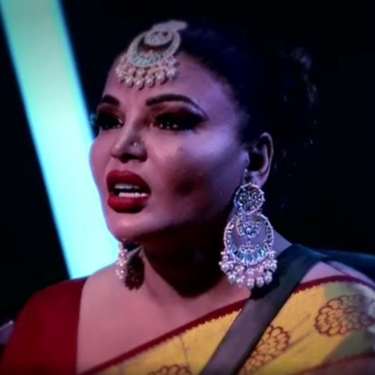  राखी सावंत