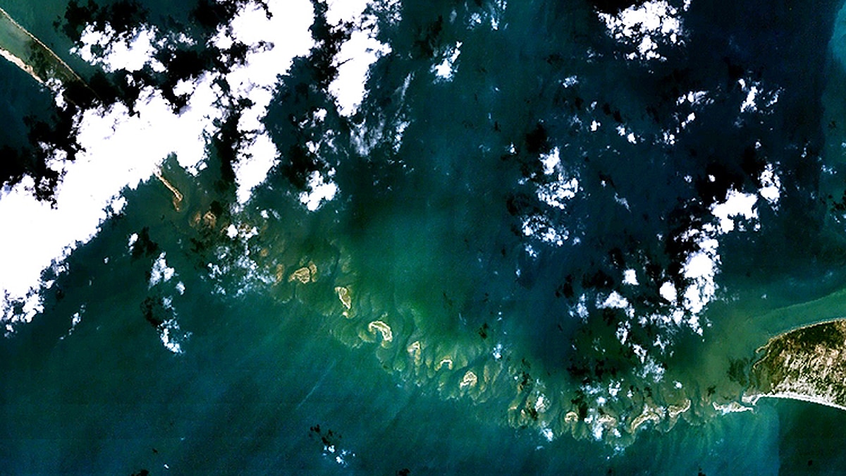 Underwater Research to find out Ram Setu age