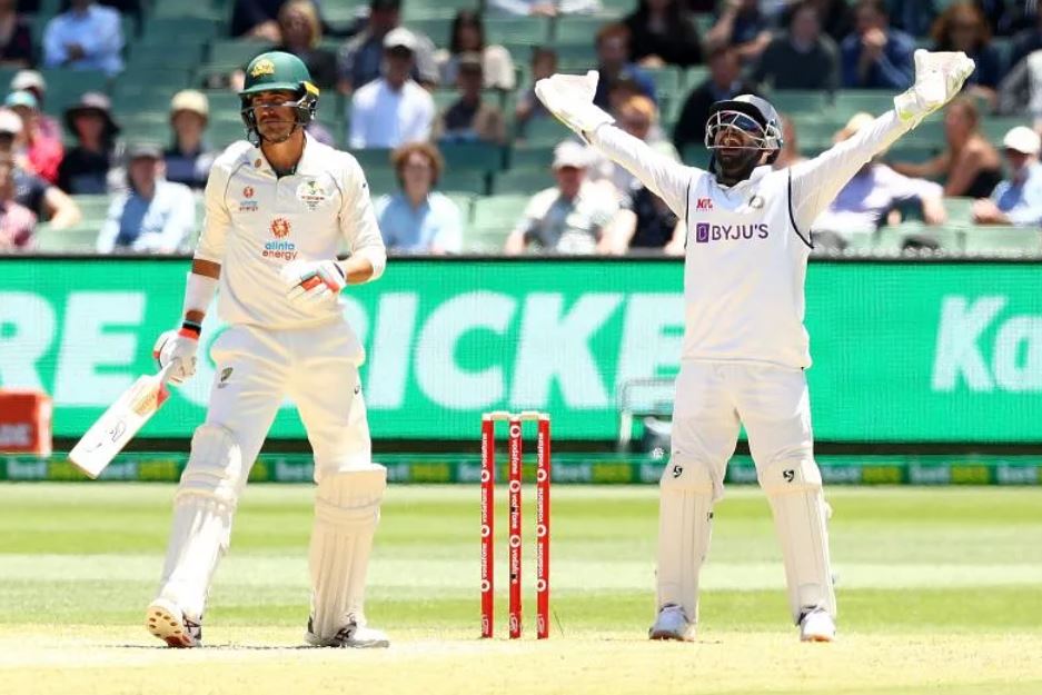 Rishabh Pant banter with Matthew Wade