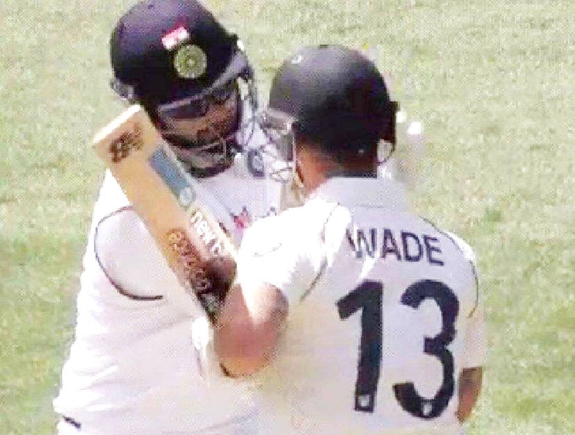 Rishabh Pant banter with Matthew Wade