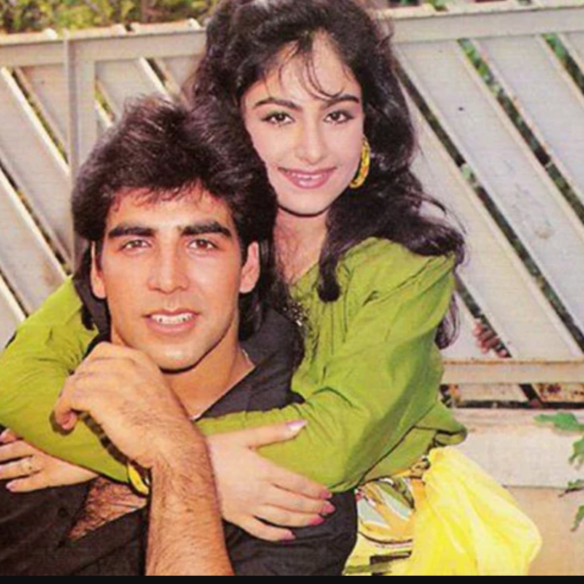  आयशा जुल्का 