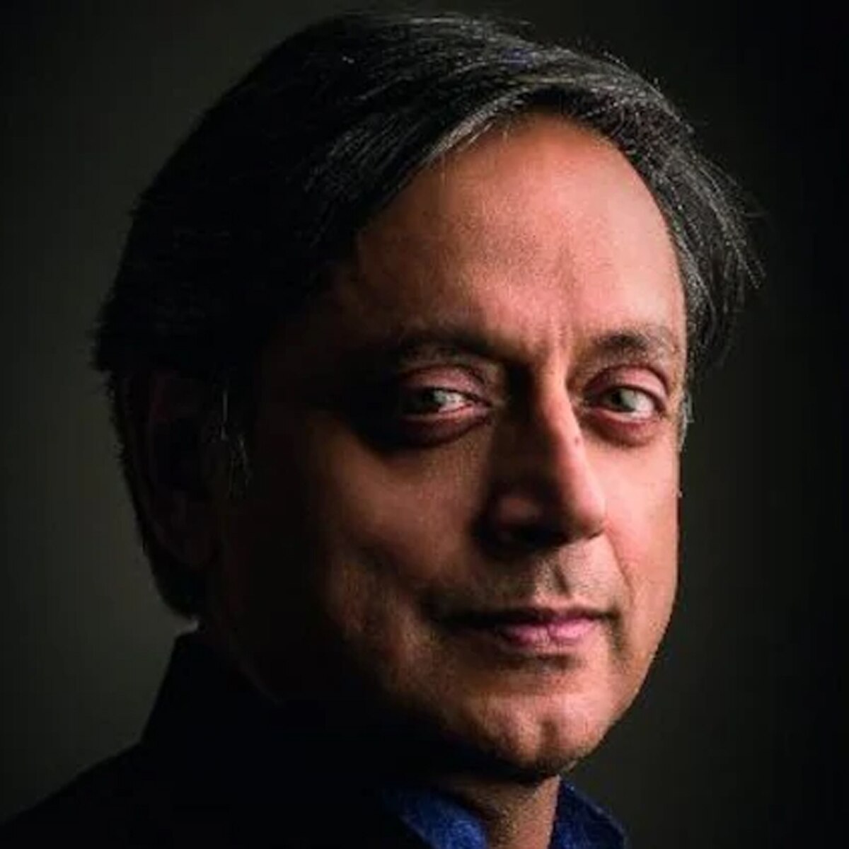 शशि थरूर