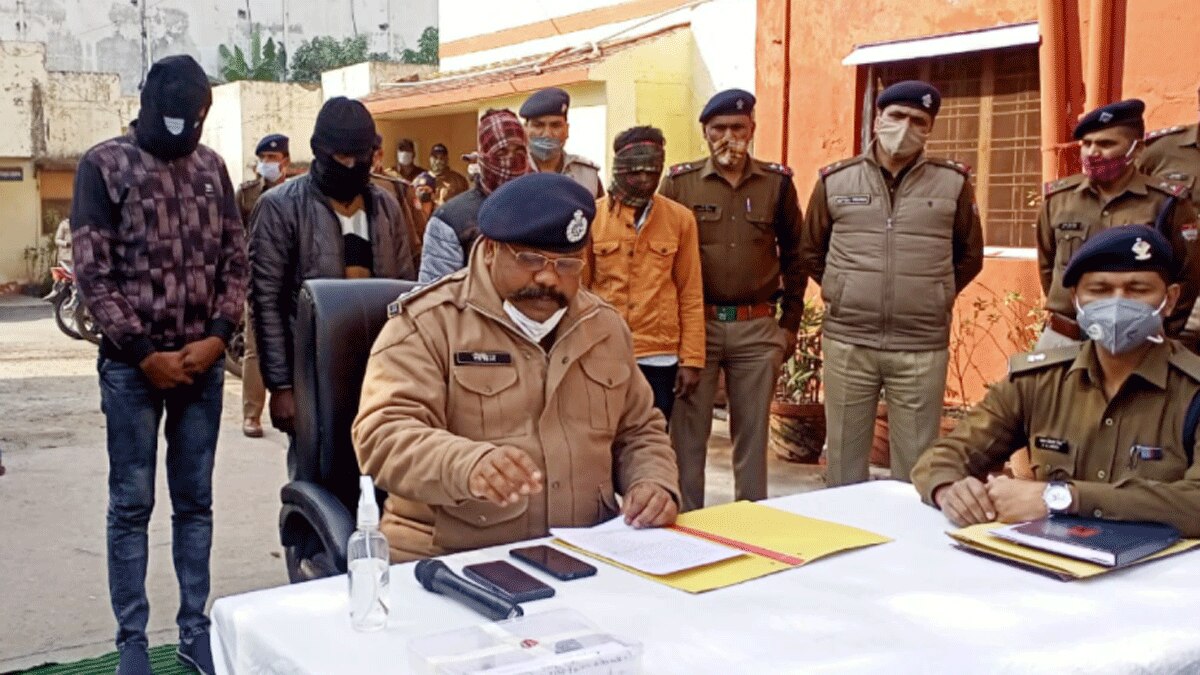 तांत्रिक की गोली मारकर हत्या (फोटो आजतक)