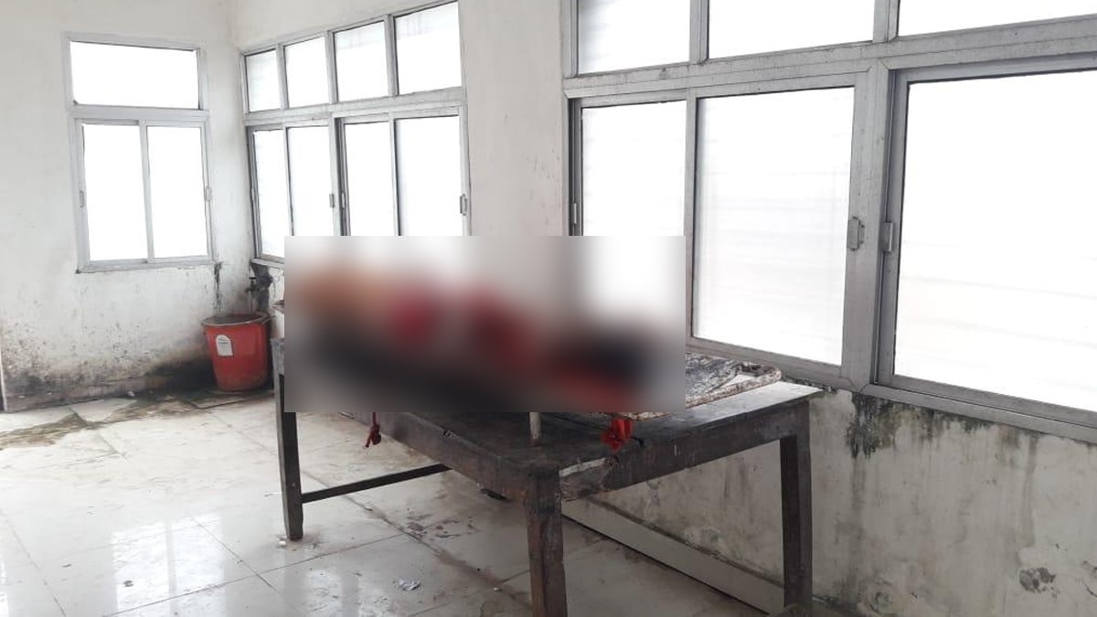 छात्रा का शव मिलने से मचा हड़कंप (फोटो आजतक)