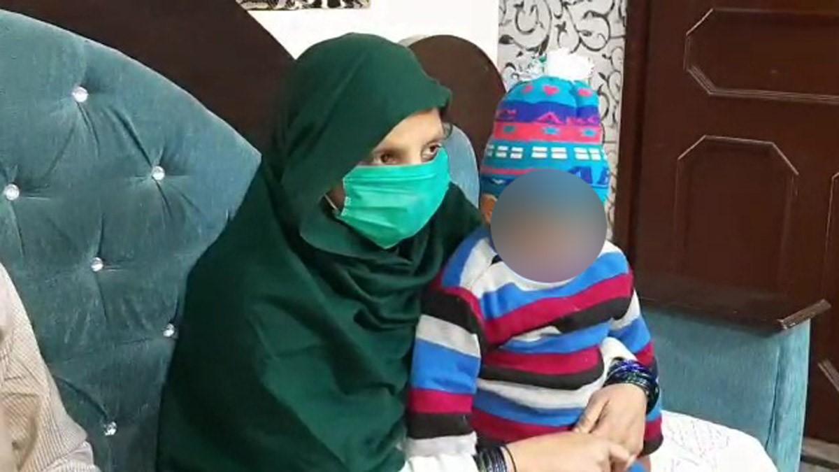 युवक ने पत्नी को दिया तीन तलाक (फोटो आजतक)