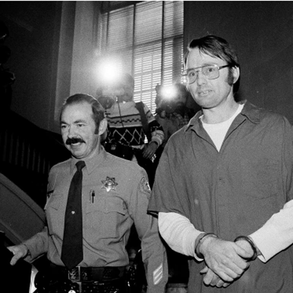 कैमरून हूकर