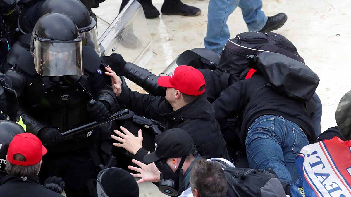pro Trump mob breached Capitol Hill pro Trump mob breached Capitol Hill