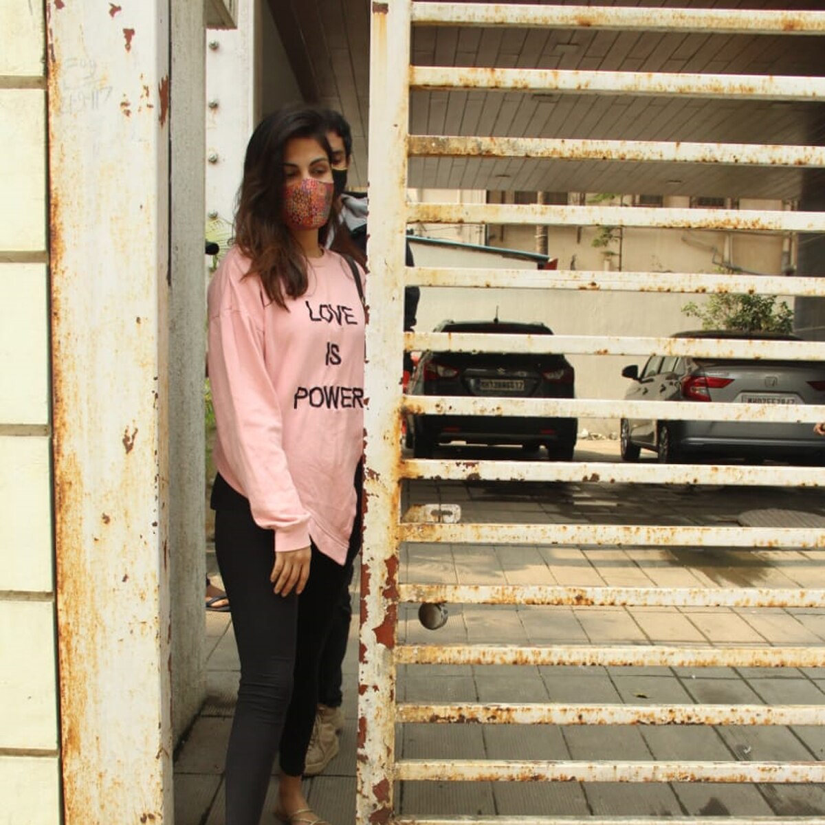 र‍िया चक्रवर्ती 