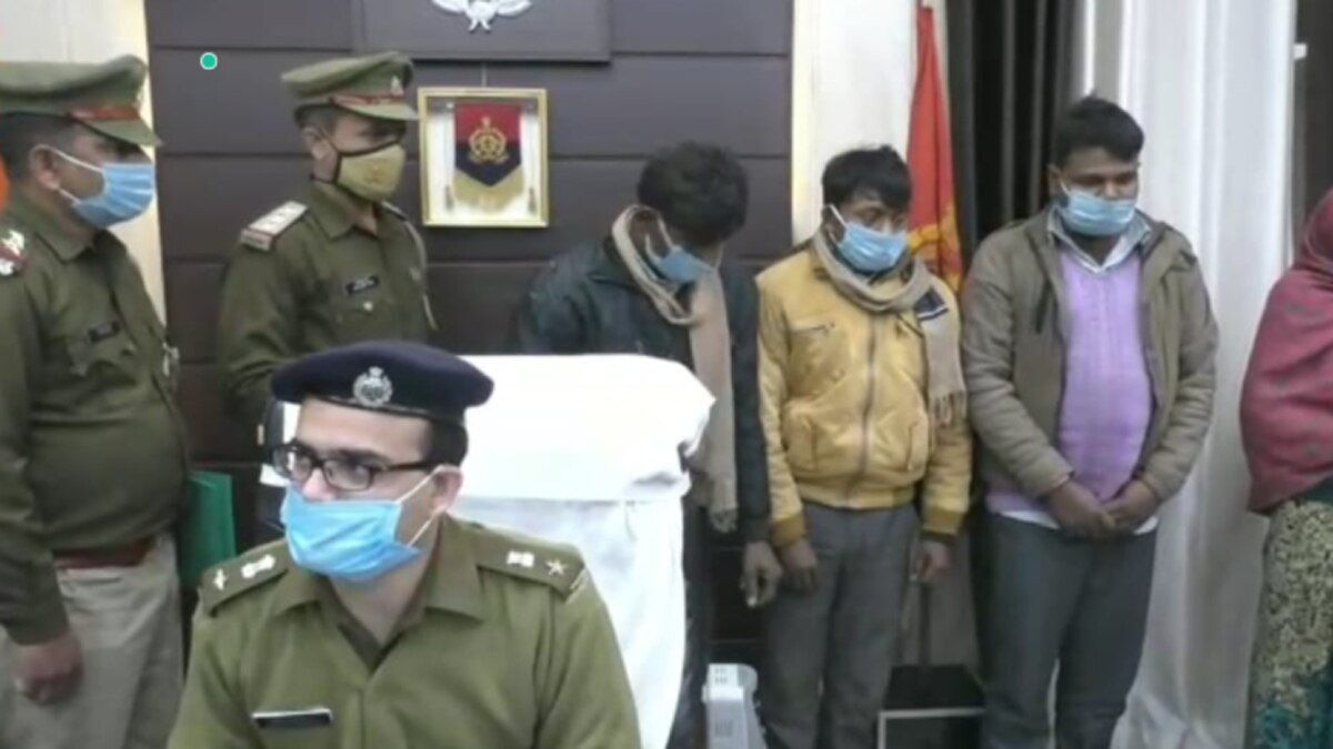 पुलिस कर रही मामले की जांच.