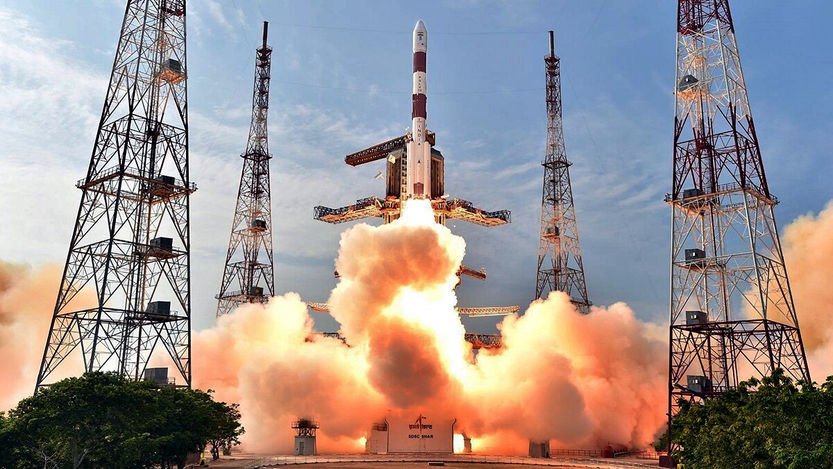 ISRO Opens its satellite center to Private firms