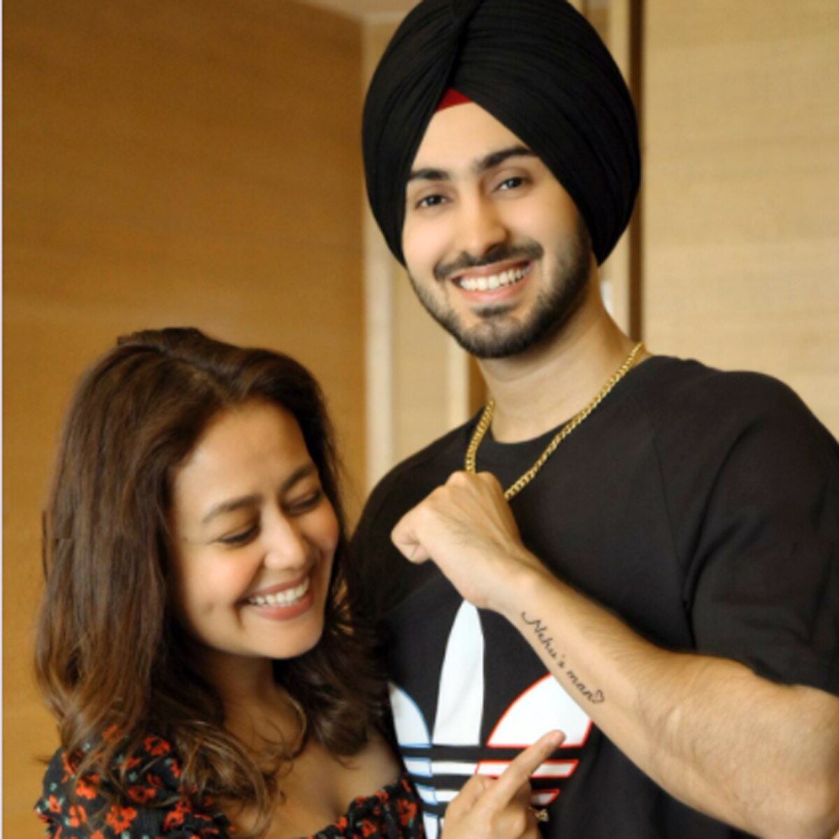 नेहा कक्कड़ संग रोहनप्रीत सिंह 